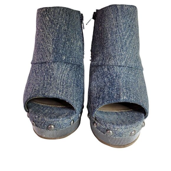 Vintage Calvin Klein Noreen Platform Wedges (Size 7.5) - Picture 4 of 13